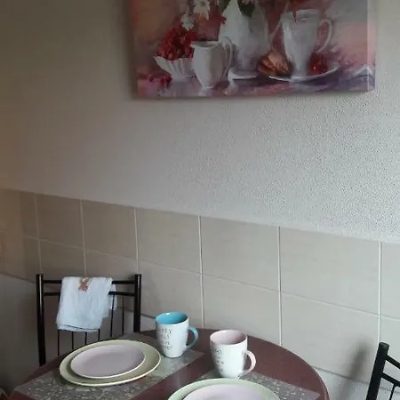 דירה Guest House